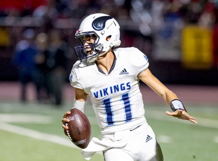 Almond Bowl 2022 Pleasant Valley at Chico Gary Jones Oct. 14 2022 5933